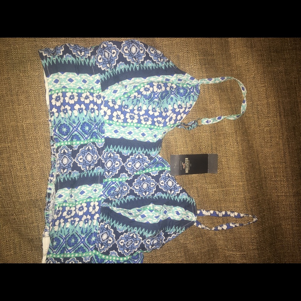 NWT Hollister crop top with adjustable straps